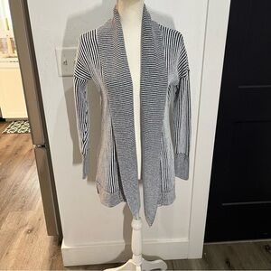 Tahari Blue & White Striped Ribbed Open Long Cardigan Medium